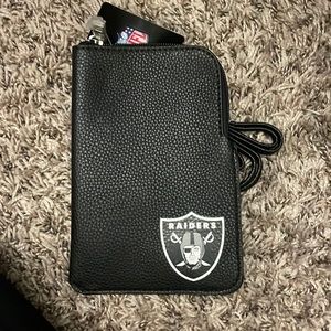 NWT Raider “Smart Purse”